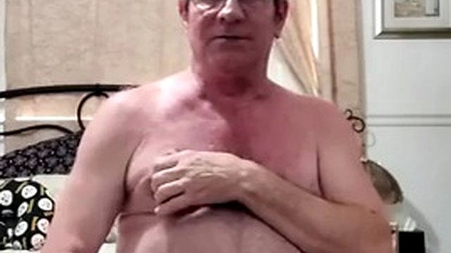 Papà insegna a masturbarsi