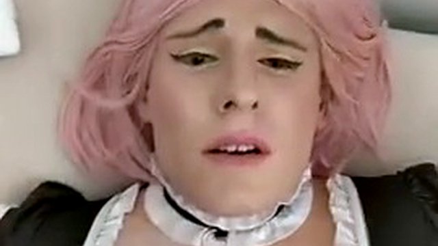 Maid fucked by chubby daddy and creampied