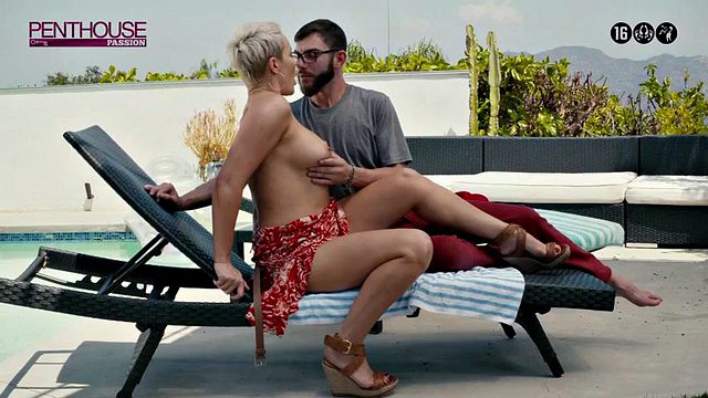 Ryan Keely (Softcore): Blowjob, Milf & Blonde Porn