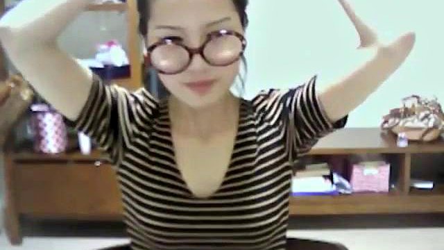 Lustful Korean Hottie: Amateur, Asian & Webcam Porn