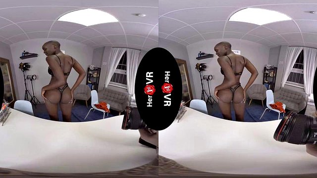 Ebony Babe VR Sex: Solo, realidade virtual e pornografia VR