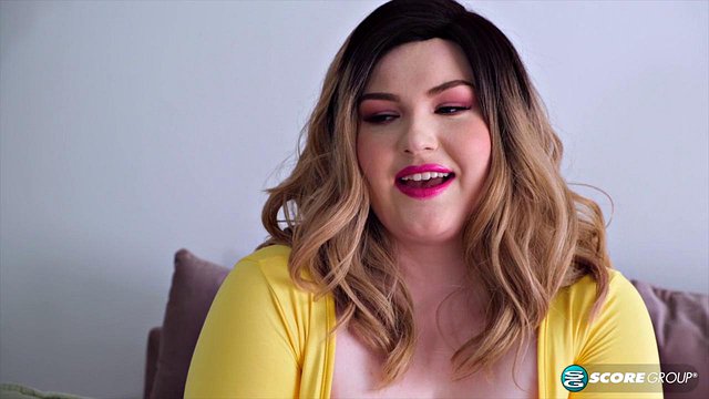 Briana Black's Curvy BBW Tease