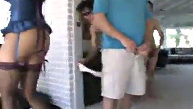 Ghetto Cutie Brooke Taylor contenedor para múltiples explosiones de semen