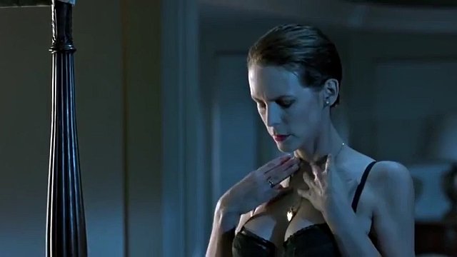 Jamie Lee Curtis Sexy Dance
