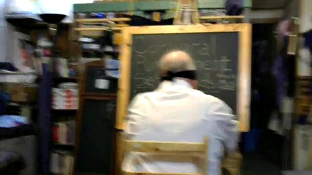 Sessione di punizione corporale in classe