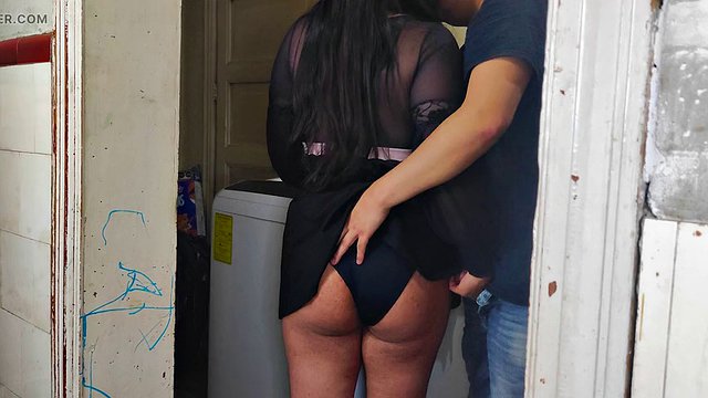 I VISIT MY BROTHER BUT ONLY FIND HIS WIFE IN A SHORT SKIRT AND WE END UP FUCKING (REAL)
