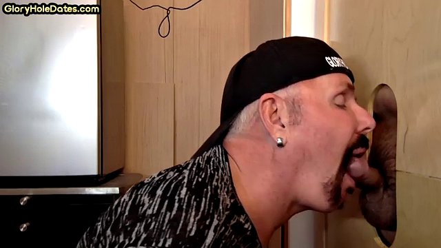 Glory hole gay daddy sucks dick before jerking off for cum