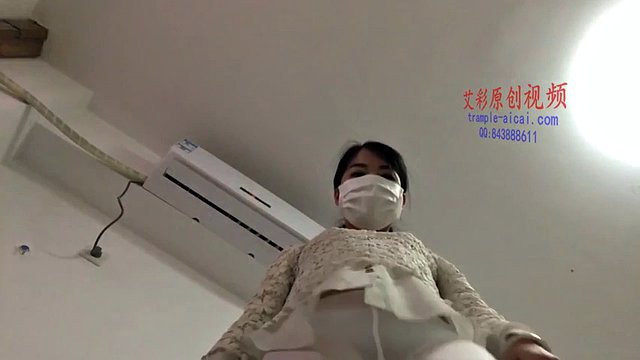 Jinger Xiaozhu S063 POV younger sister shrinks older brother, white stockings are gentle, teases, plays, humiliates, punishes brother who stole sister's socks