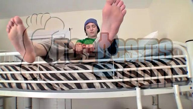 Un solletico porta al prelievo - Blinx e Slip