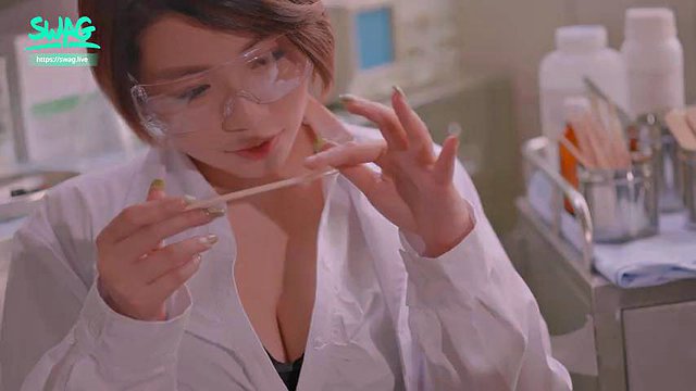The Female Doctor’s Creampie Clinic: Special Semen Extraction Procedure for Patients