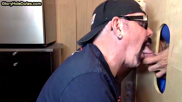 Glory hole mature gay daddy sucks cock on first date glory hole
