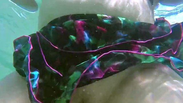 Underwater creampie and pee