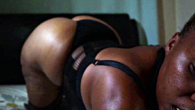 EvelynBootyBoo BBW Erotisk Solo
