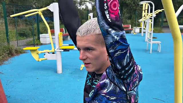 Oliver Strelly Creampies Young Ben Huller's Ass After Bush Bareback