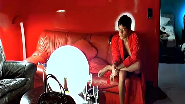 Omahyra Mota showing her hot naked body in mainstream movies