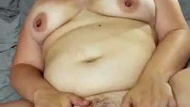 Girlfriend letting me finger her butt: Missonary, Amateur & Anal Porn