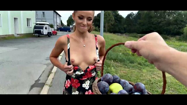 HUNT4K. Rough sex with a stranger is the best medicine instead of fruits: Porn