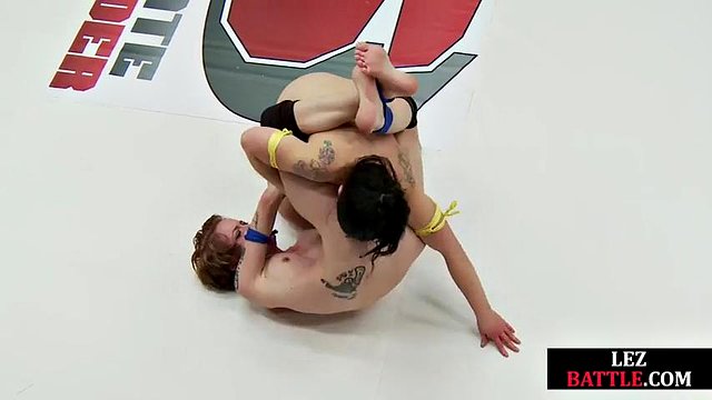 Lesbo wrestlers fingering in group fight