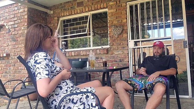 Mutual masturbation with my neighbor's wife turns into an outdoor creampie