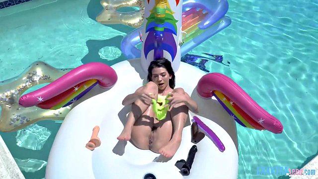 Riley Jean's Poolside Hardcore