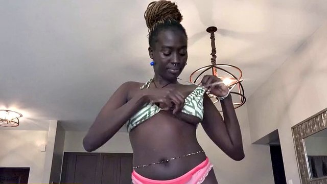 Dark skinned black babe exposed at interview - African Casting
