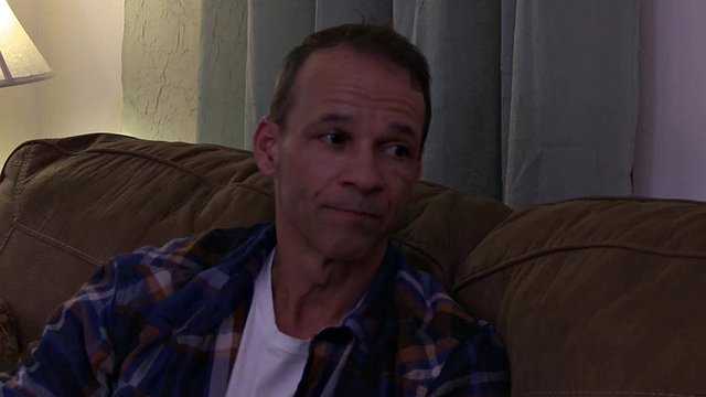 Mature old man has sex with hairy muscular young daddy