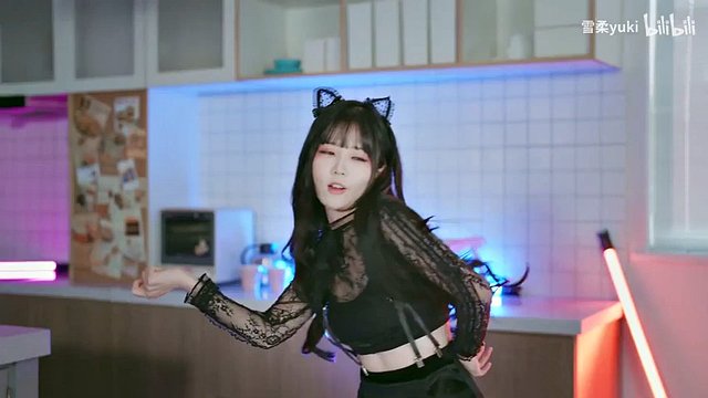 Asian tiktok bilibili video Korean BJ dance (TWO) - （official music：Like a cat）❤️#bilibilii #雪柔yuki