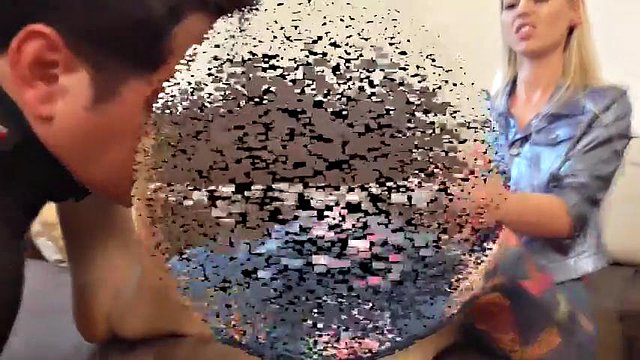 내 발 냄새를 맡아 편집한 발 냄새 맡는 주물: 금발, 갈색 머리 & 고화질 포르노 포르노