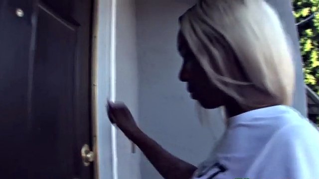 black casting shemale pleasing her bbc