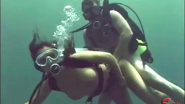 Daisy Duxxx Scuba Sex: Big Tits, Hardcore & Babe Porn