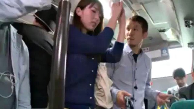 Yui Hatano Wife Fucked on Bus