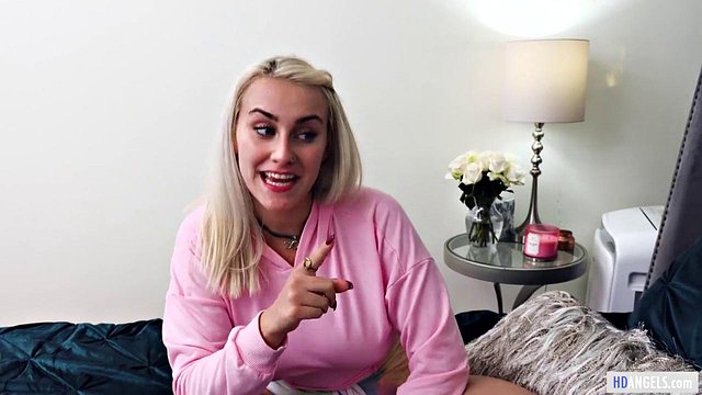 BBW Indica Monroe Questions Sis Sera Ryder's Masturbation