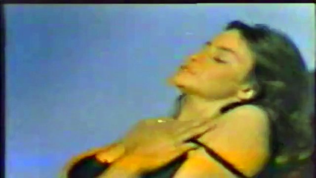ARZU OKAY - SCOPATA DELL'ORGASMO - Salih Güney