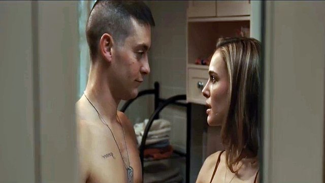 Natalie Portman sexy scenes