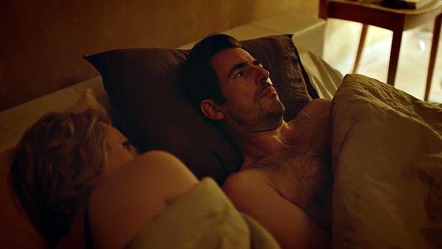 Elisabeth Moss sex scenes
