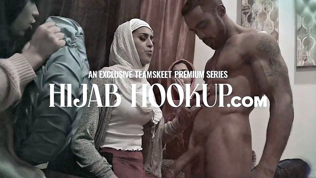 Big Tits از Pristine Edge در نقش Horny TS MILF Daydreams of Steamy Step-Fant