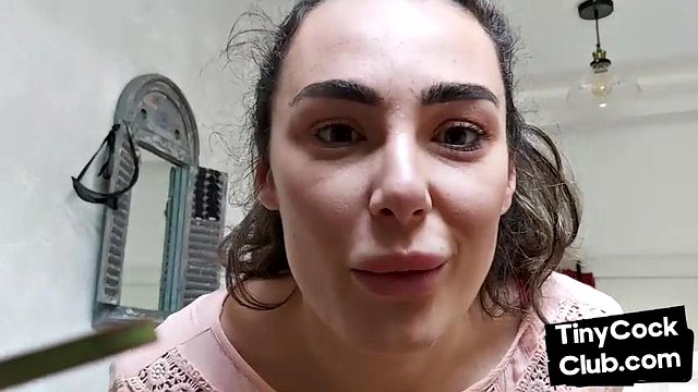 Real SPH amateur brit laughing of incel
