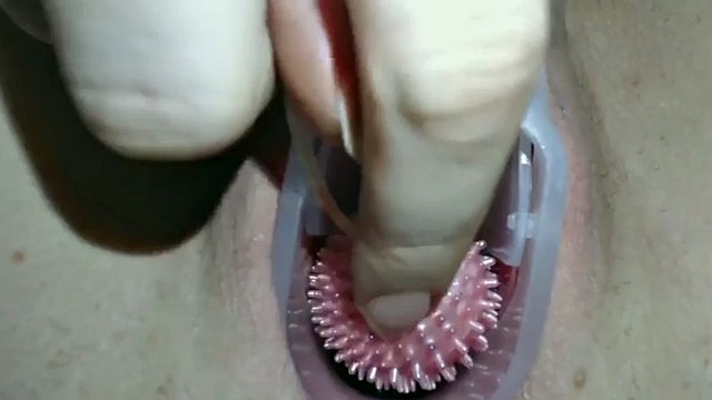 teen exploring cervix & deep vagina with speculum