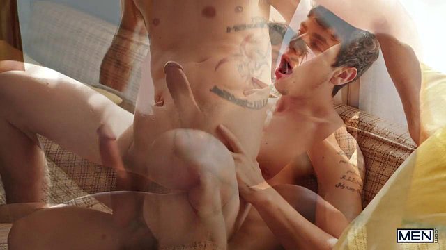Kaleb Stryker Pounds Paul Canon in Interracial Hunk Fuck