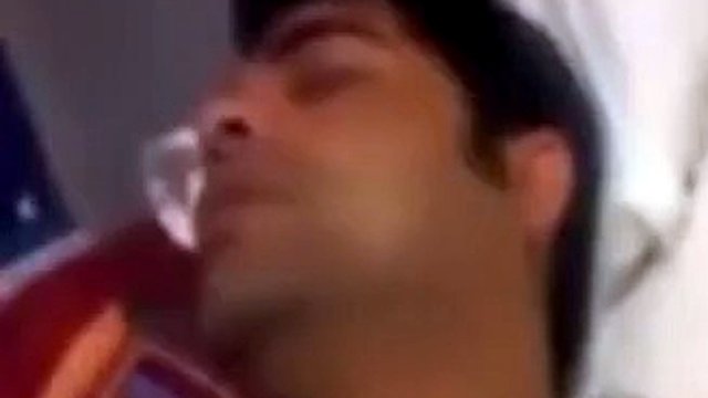 Pakistani GIrl Asma Khan sucks