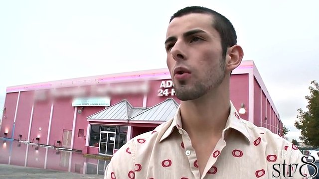 Str8 amateur tricked for gloryhole gay BJ after casting