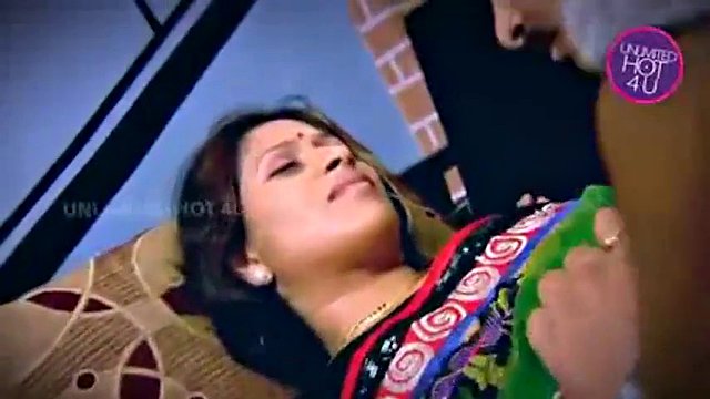 Femme de ménage indienne chaude baisée par le propriétaire dans la chambre