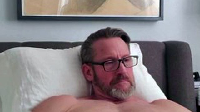 Fit mature dad shoots his sperm