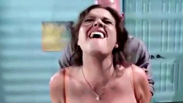 Whore Worker (Chrissy Lynn) with Big Melon Tits Banged in the Office MOV-22