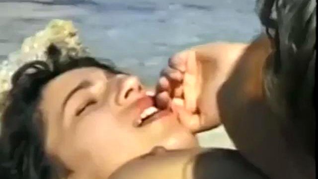 julie at the beach: Blowjob, Doggy & Cowgirl Porn