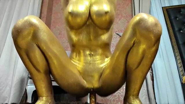 GOLD LATEX -  BIMBO SPREADING WIDE