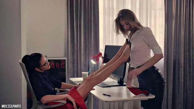 Lesbian Strapless Dildo At The Office