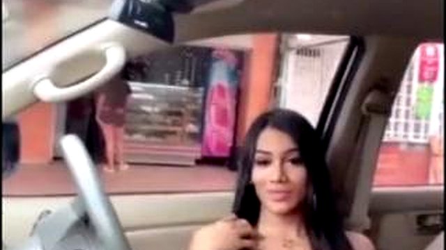 Amazing exhibitionist ladyboy cums in her car