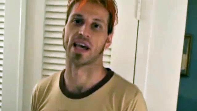 Greve, who arrives on his motorcycle with leather pants and orange hair, looks wild, but is actually sensible and intelligent. This is quite a character, and you will never have a dull moment when he is around.