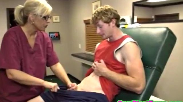 Cougar doc cum blasted after handjob in her office